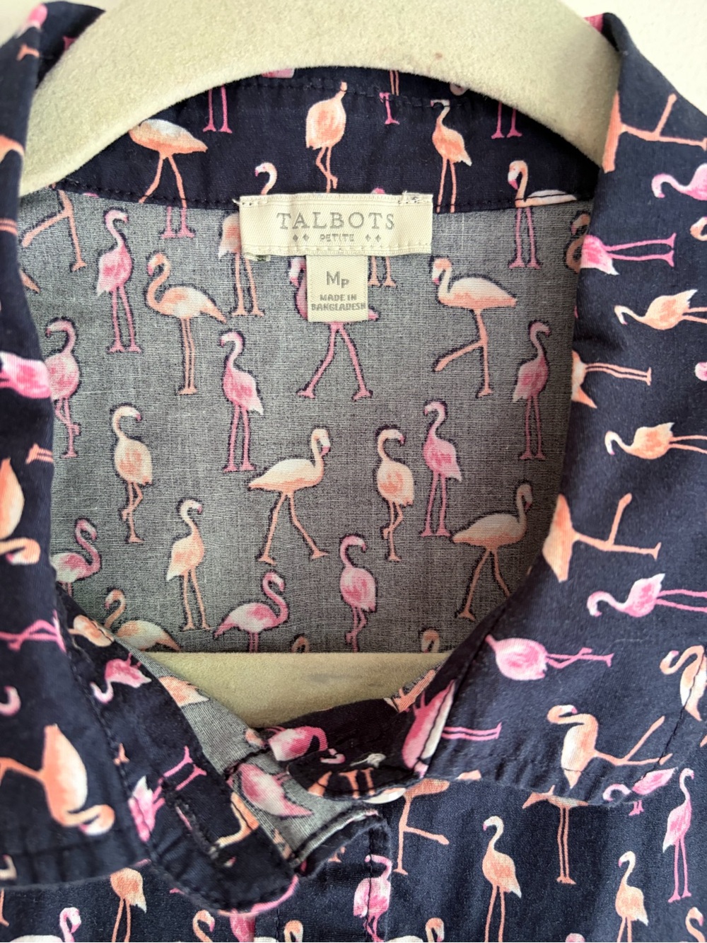 Talbots Navy Blue and Pink Flamingo Print Sleeveless Button Down Blouse Size Mp - Picture 3 of 5